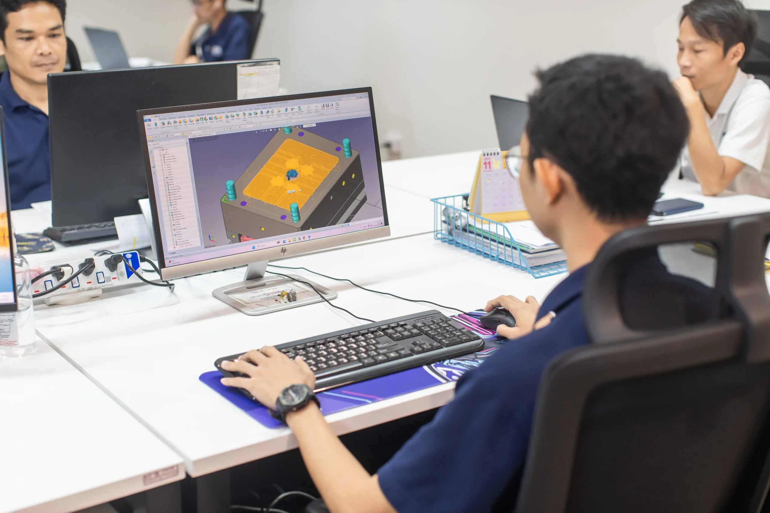 3D CAD software for precision mold design