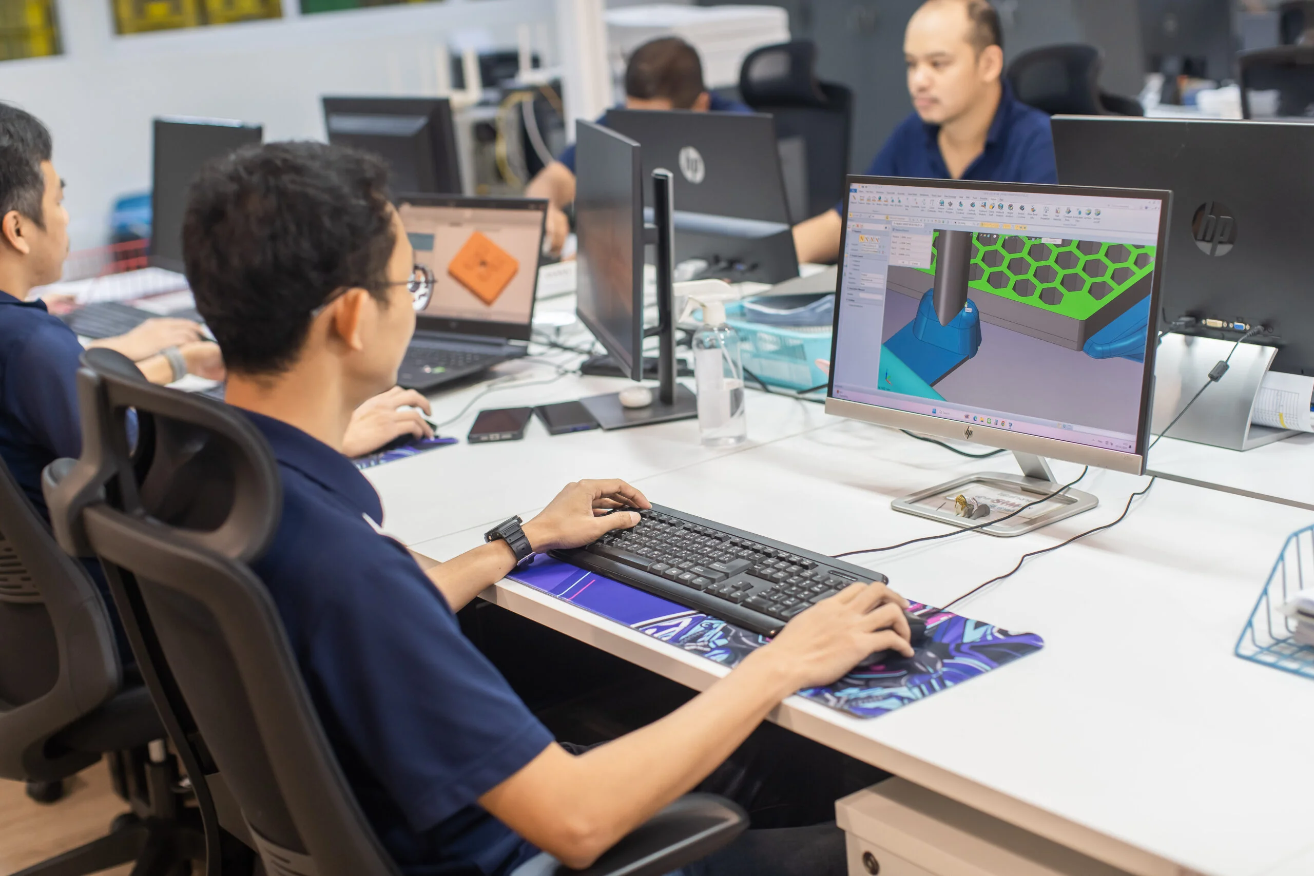 Mold design verification with advanced engineering software